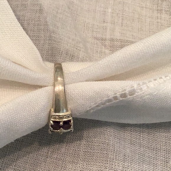 Amethyst silver ring - Picture 2 of 7